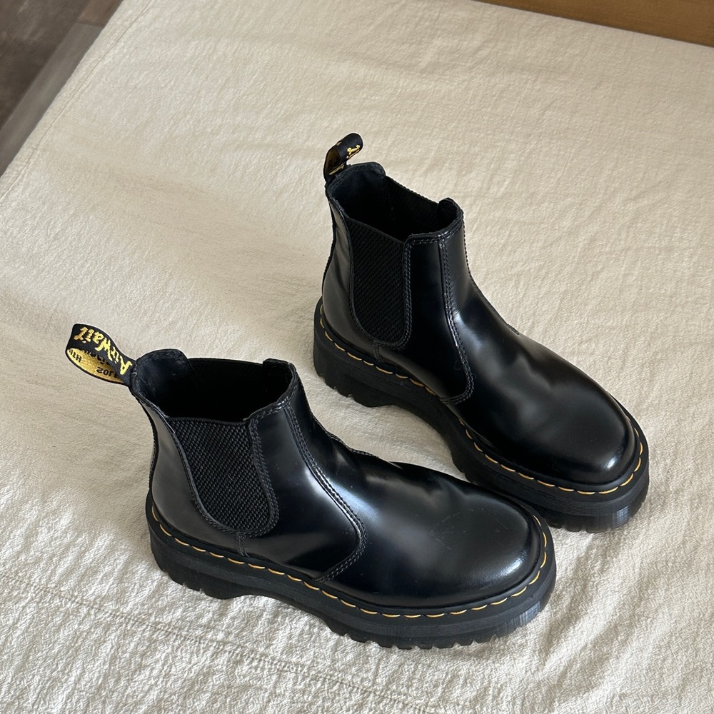 Dr. Marten Black Leather Chelsea Platform Boots